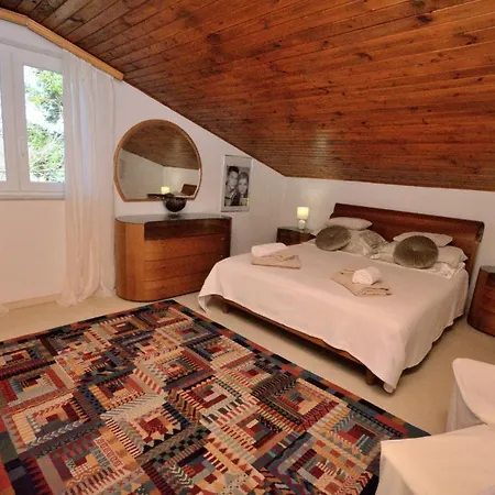 Holiday home House Alice *