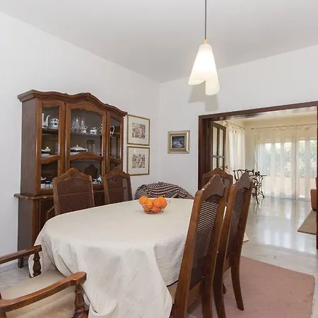 House Alice Holiday home