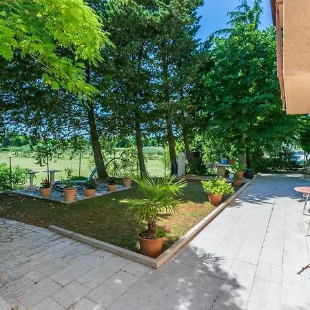 Holiday home House Alice *